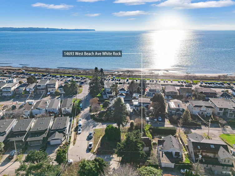 14693 West Beach Avenue, Surrey, BC, V4B 2T9 - 11