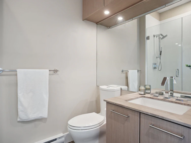 302-220 Salter Street, New Westminster, BC, V3M 0H4 - 17