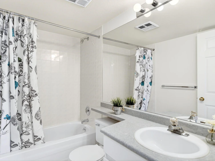 212-19122 122 Avenue, Pitt Meadows, BC, V3Y 2N7 - 21