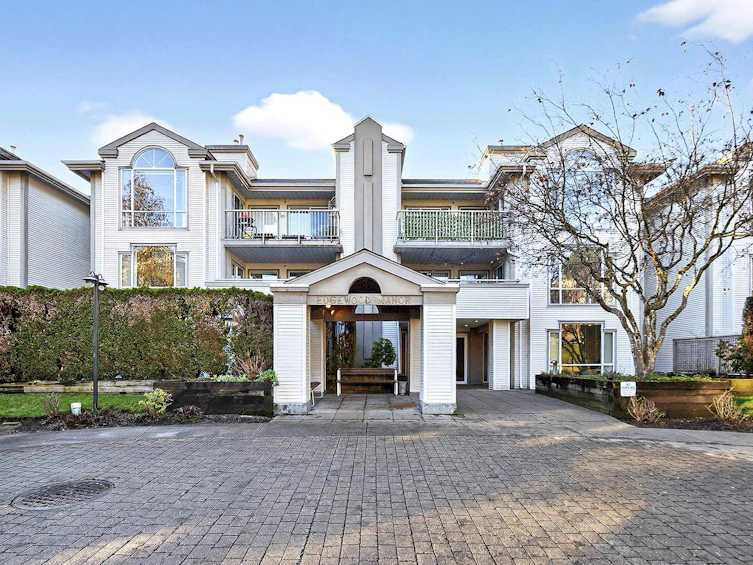 212-19122 122 Avenue, Pitt Meadows, BC, V3Y 2N7 - 2