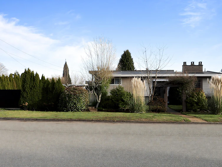 1310 Parker Street, Surrey, BC, V4B 4S3 - 3