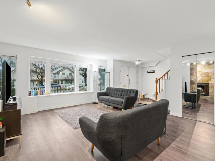 3529 Napier Street, Vancouver, BC, V5K 2X8 - 6