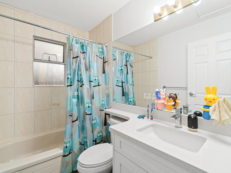 3529 Napier Street, Vancouver, BC, V5K 2X8 - 28