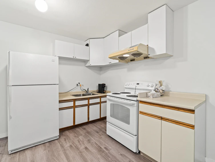 3529 Napier Street, Vancouver, BC, V5K 2X8 - 19