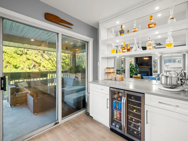 311-1150 Lynn Valley Road, North Vancouver, BC, V7J 1Z9 - 4