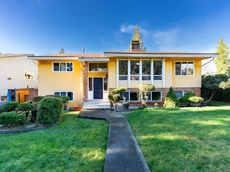 2075 Rufus Drive, North Vancouver BC V7J 3N2