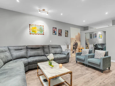 49-18701 66 Avenue - 2