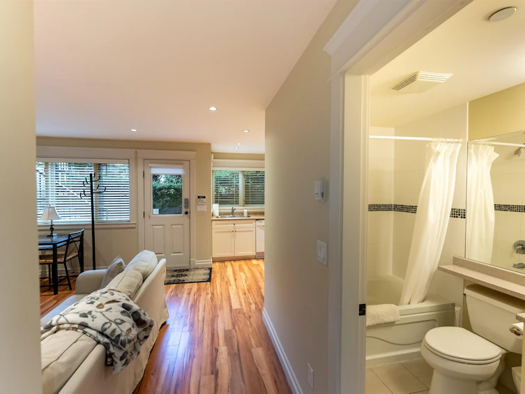 3939 W 14th Avenue, Vancouver, BC, V6R 2X2 - 24
