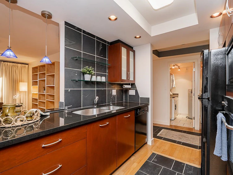 206-333 Wethersfield Drive, Vancouver, BC, V5X 4M9 - 10