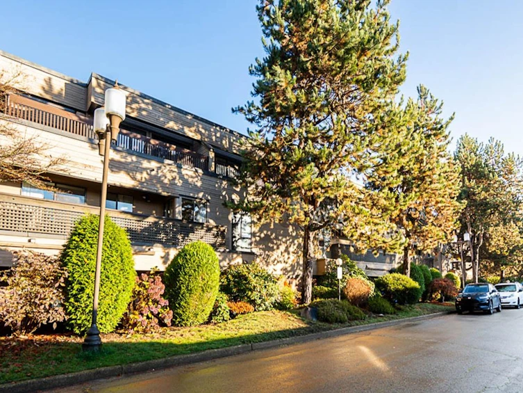 206-333 Wethersfield Drive, Vancouver, BC, V5X 4M9 - 2