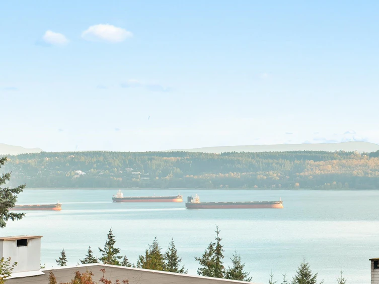 4579 Woodgreen Court, West Vancouver, BC, V7S 2V8 - 2