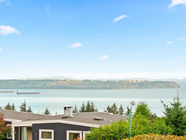 4579 Woodgreen Court, West Vancouver, BC, V7S 2V8 - 16