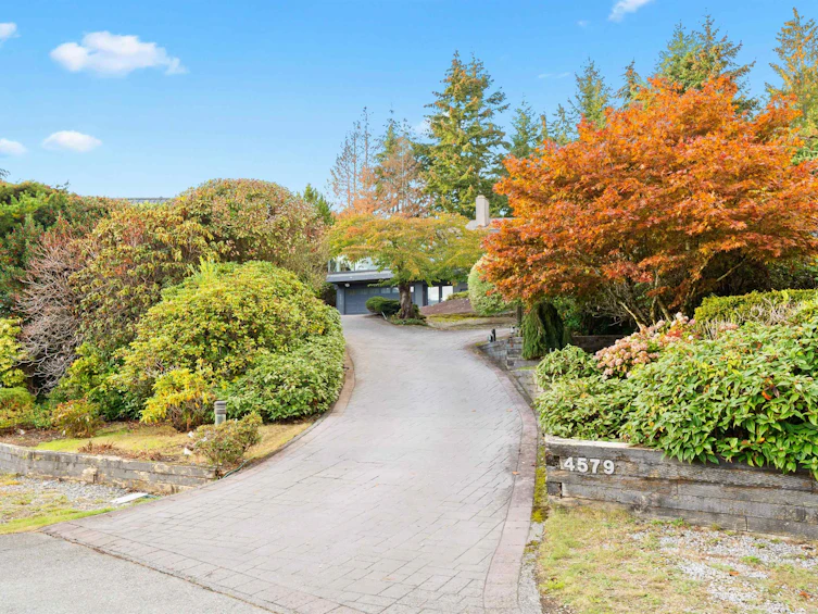 4579 Woodgreen Court, West Vancouver, BC, V7S 2V8 - 19