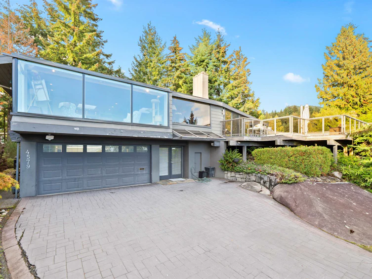 4579 Woodgreen Court, West Vancouver, BC, V7S 2V8 - 17