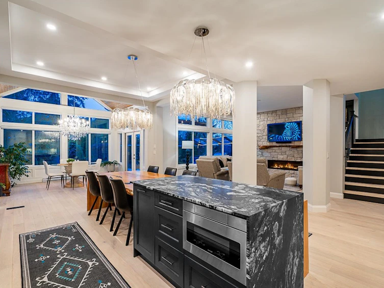 15448 33a Avenue, Surrey, BC, V3Z 0K6 - 3