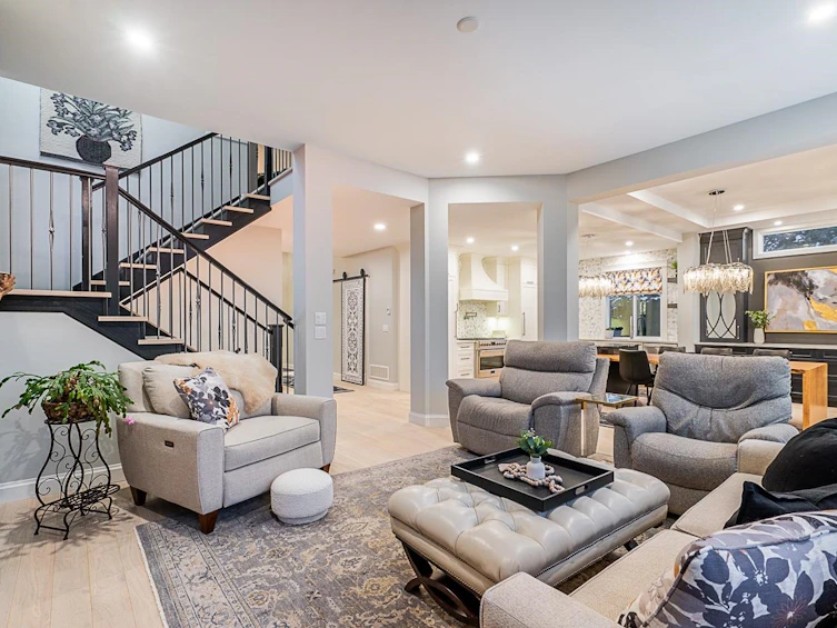 15448 33a Avenue, Surrey, BC, V3Z 0K6 - 11