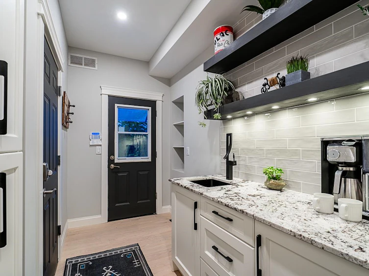 15448 33a Avenue, Surrey, BC, V3Z 0K6 - 7