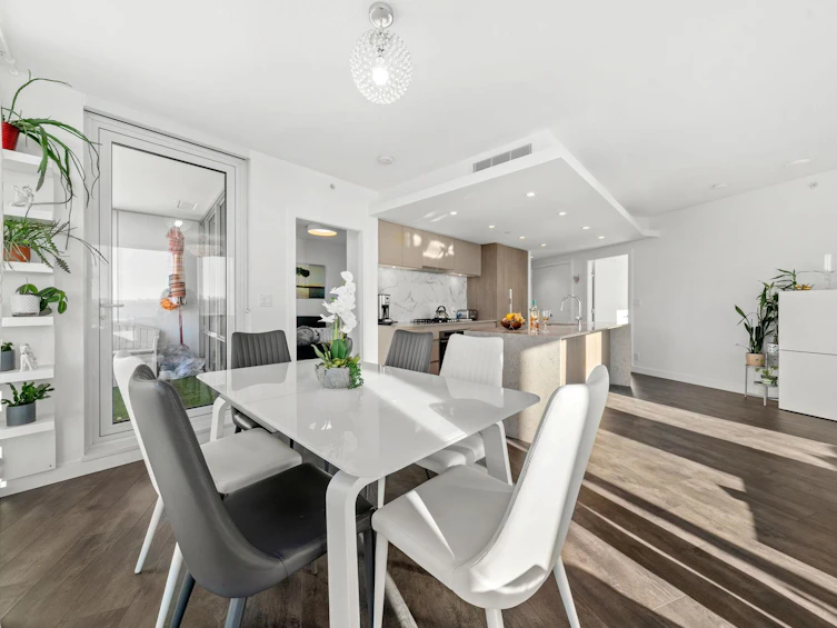 1807-1500 Fern Street, North Vancouver, BC, V7J 0E6 - 14