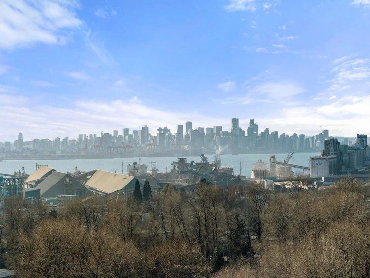1807-1500 Fern Street, North Vancouver, BC, V7J 0E6