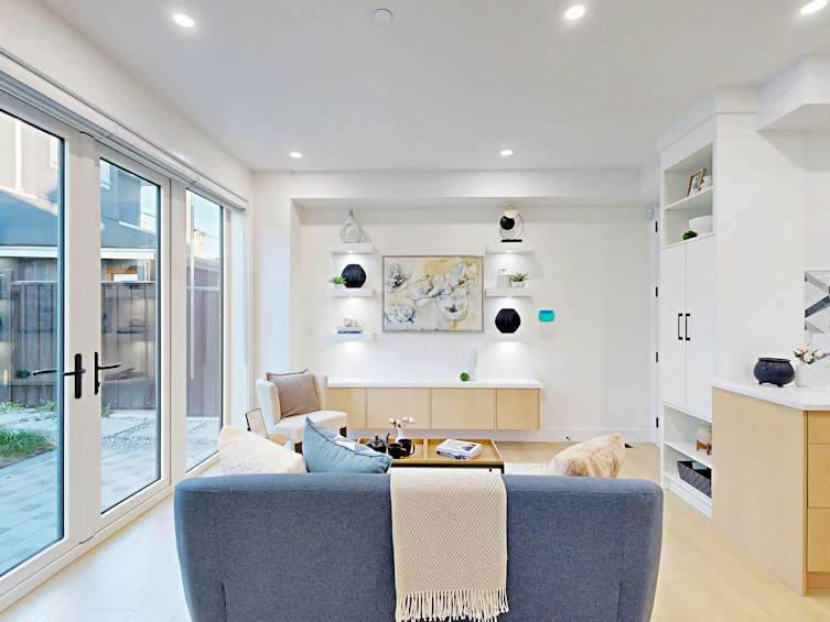 2-3425 Archimedes Street, Vancouver, BC, V5R 4W4 - 4