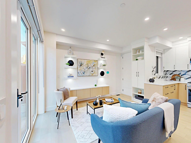 2-3425 Archimedes Street, Vancouver, BC, V5R 4W4 - 5