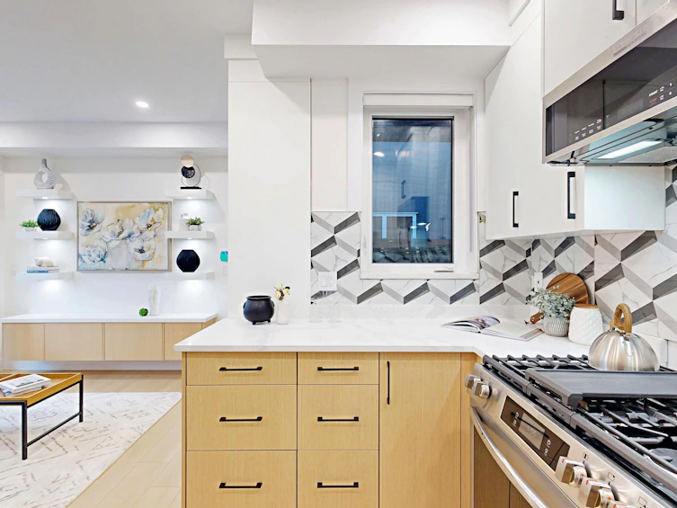 2-3425 Archimedes Street, Vancouver, BC, V5R 4W4 - 10