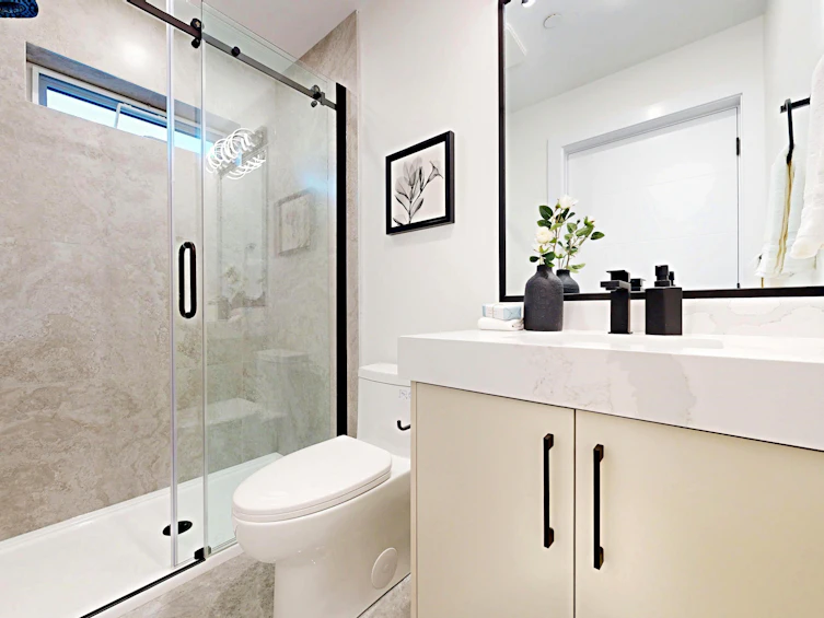 2-3425 Archimedes Street, Vancouver, BC, V5R 4W4 - 34