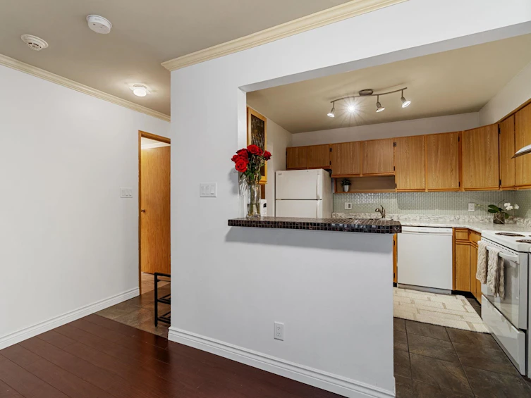 904-615 Belmont Street, New Westminster, BC, V3M 6A1 - 12