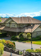 15 Beach Drive