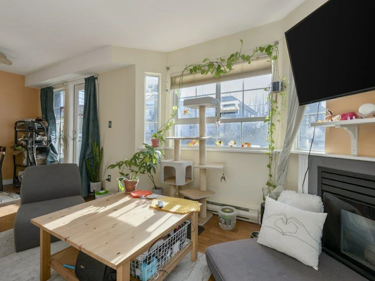 204-1520 Cotton Drive, Vancouver, BC, V5L 3V2 - 6