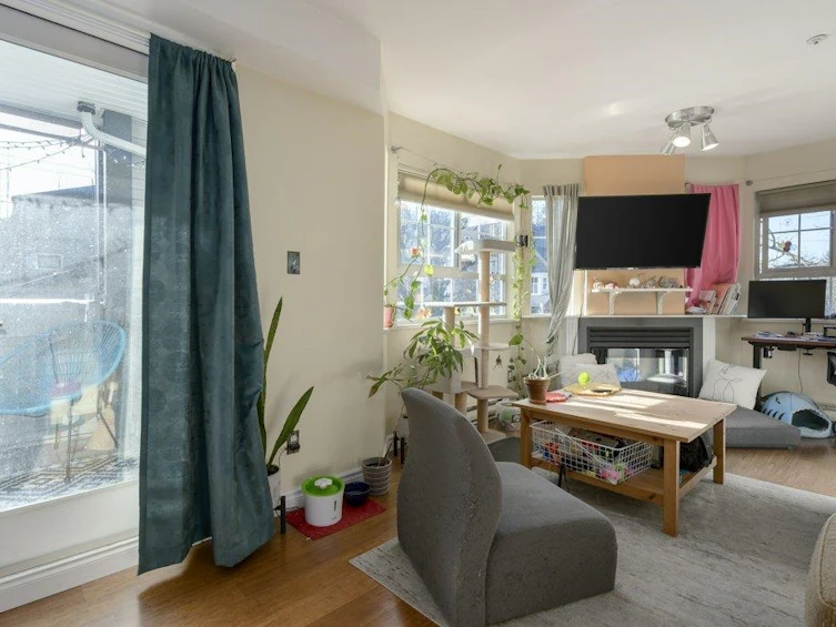204-1520 Cotton Drive, Vancouver, BC, V5L 3V2 - 3