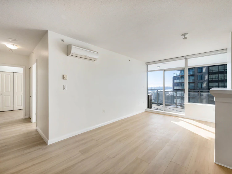 1110-898 Carnarvon Street, New Westminster, BC, V3M 0C3 - 3