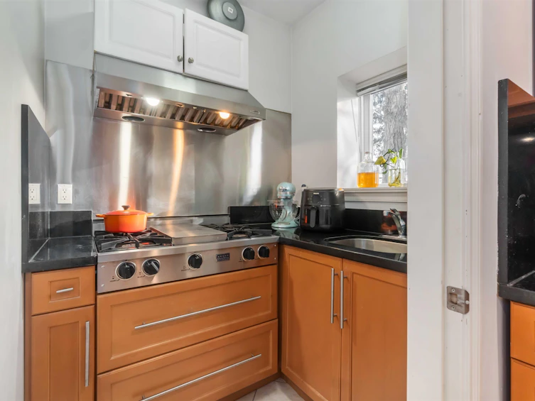 5396 Rhodes Street, Vancouver, BC, V5R 3N8 - 14