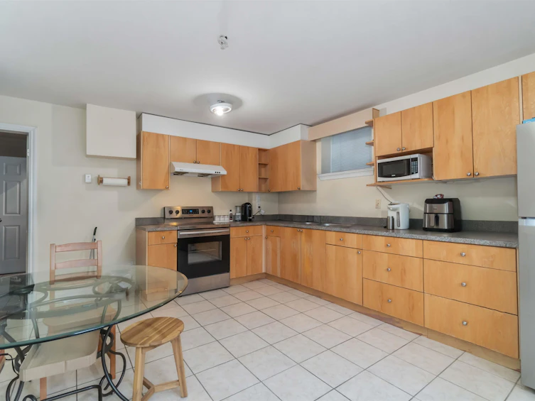 5396 Rhodes Street, Vancouver, BC, V5R 3N8 - 27