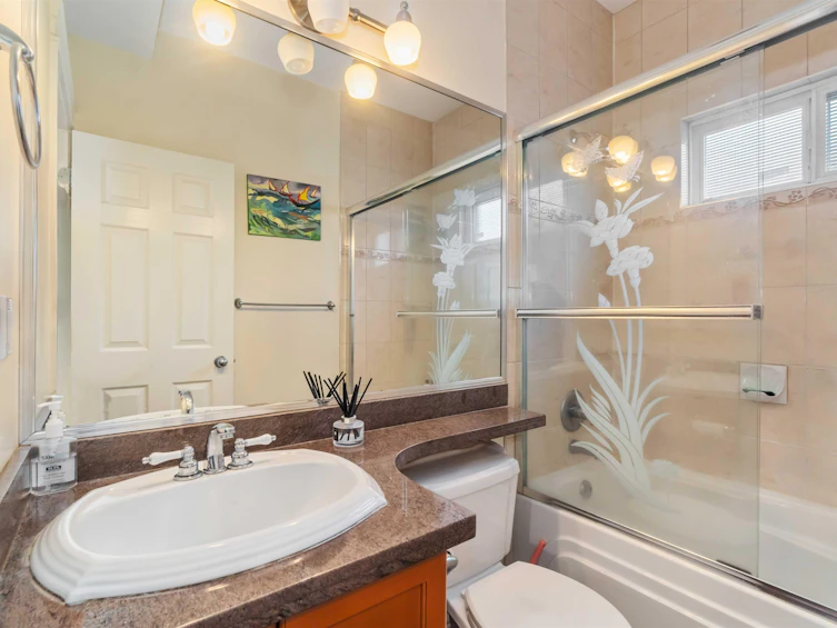 5396 Rhodes Street, Vancouver, BC, V5R 3N8 - 8