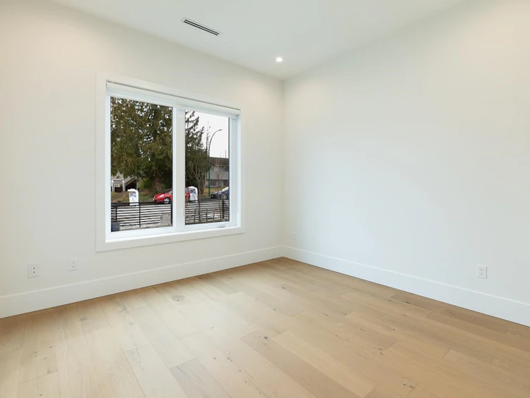 8057 18th Avenue, Burnaby, BC, V3N 1J9 - 17