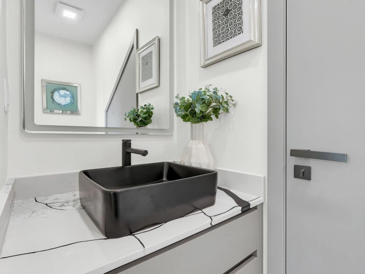 1-3547 E Georgia Street, Vancouver, BC, V5K 2L9 - 20