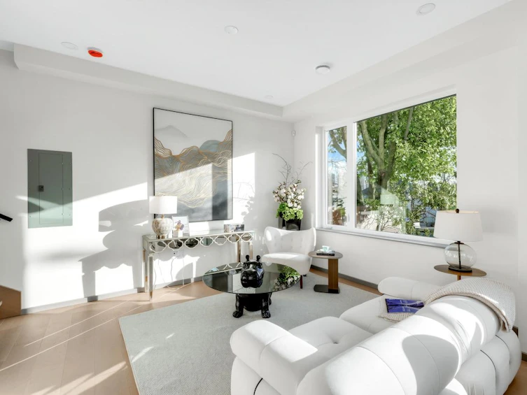 1-3547 E Georgia Street, Vancouver, BC, V5K 2L9 - 6