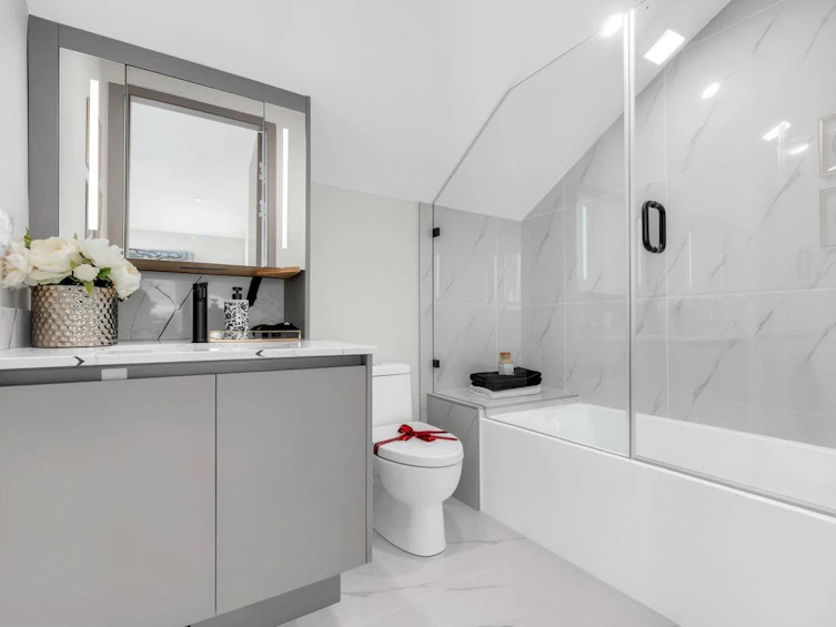 1-3547 E Georgia Street, Vancouver, BC, V5K 2L9 - 18