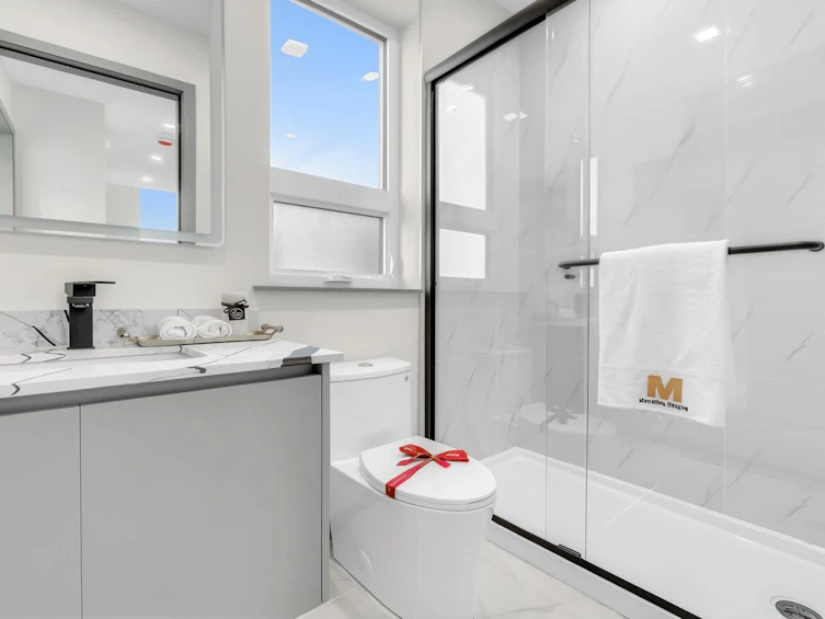1-3547 E Georgia Street, Vancouver, BC, V5K 2L9 - 19