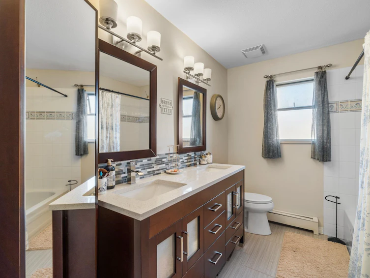 6018 189a Street, Surrey, BC, V3S 8A3 - 13