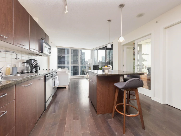 908-1155 Seymour Street, Vancouver, BC, V6B 1K2 - 4