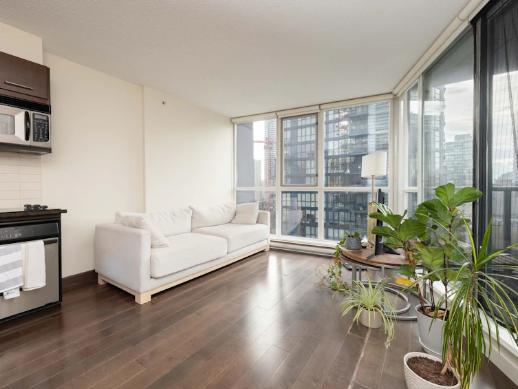 908-1155 Seymour Street, Vancouver, BC, V6B 1K2 - 5