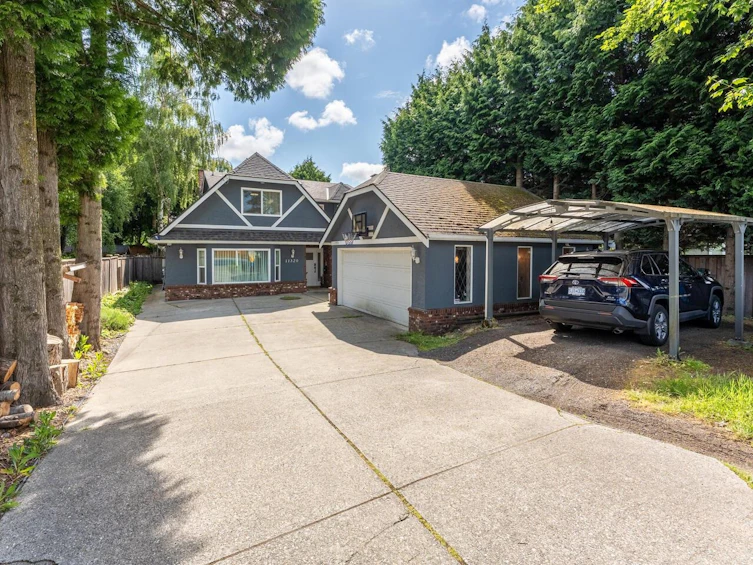 11320 No. 1 Road, Richmond, BC, V7E 4V6