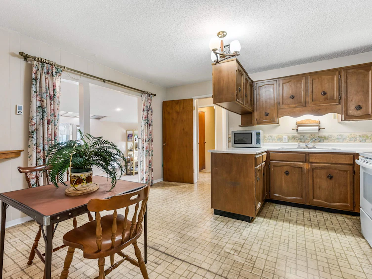 9170 Holly Street, Chilliwack, BC, V2P 6A7 - 11