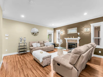 26-15168 66a Avenue - 5