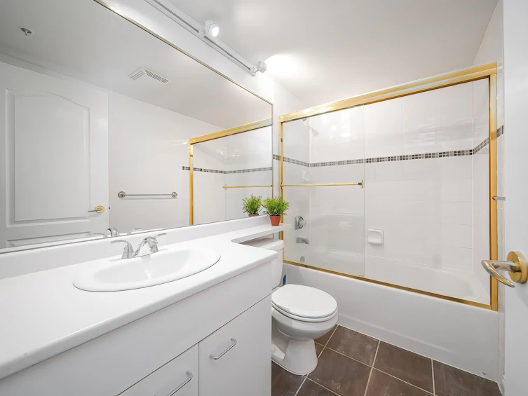 811-7380 Elmbridge Way, Richmond, BC, V6X 4A1 - 14