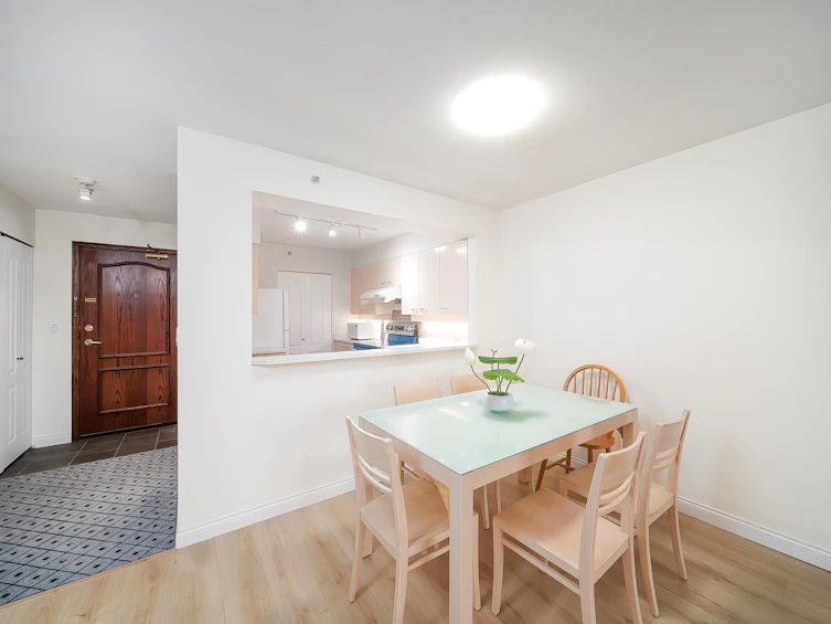 811-7380 Elmbridge Way, Richmond, BC, V6X 4A1 - 6