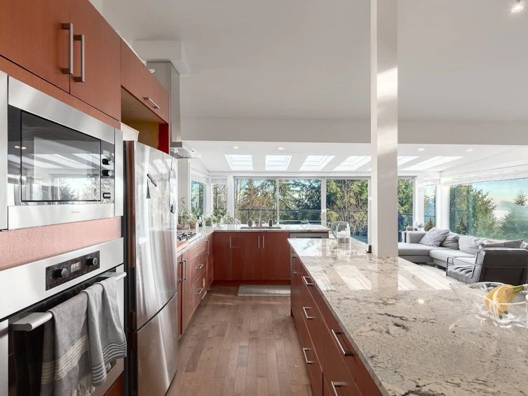 1448 Sandhurst Place, West Vancouver, BC, V7S 2P3 - 8