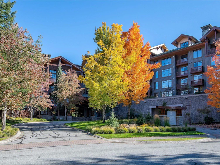 208-2202 Gondola Way, Whistler, BC, V8E 0M7 - 32